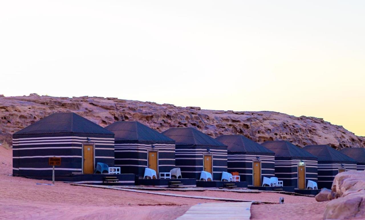 Mazayen Rum Camp Wadi Rum Exterior photo